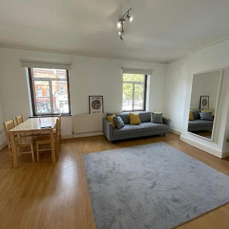 Amazing 3 Bedroom Flat Minutes From Tower Bridge Londres Exterior foto